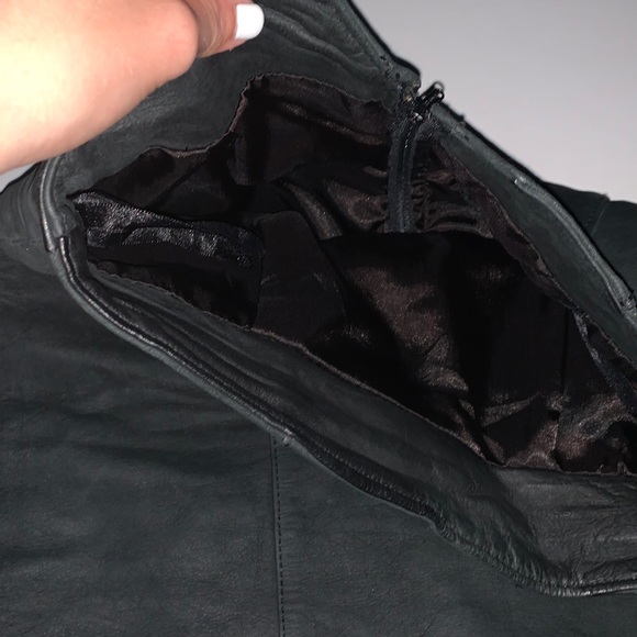 Midnight Oil Leather Skirt - Picture 2 of 3